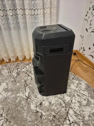 Torre de Sonido LG XBOOM 500W