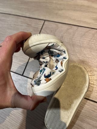 Zapatillas niño dinosaurios