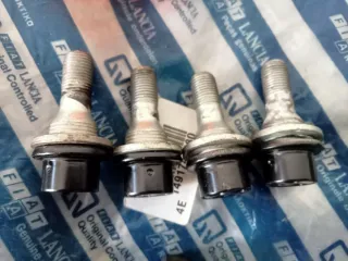 Tornillos de seguridad Peugeot y Citroën