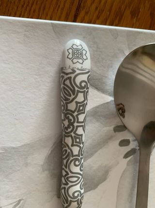 Set posate da portata ceramica e metallo