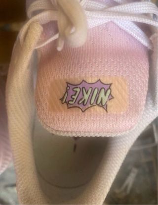 Zapatillas Nike Talla 41 Rosa y Blanco