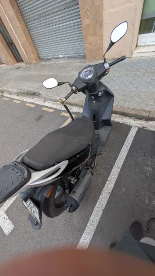 Kymco Agility City 125cc Negra 2013
