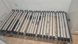 Cama articulada metálica