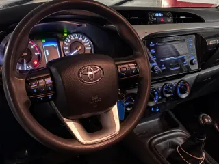 Toyota Hilux 2021