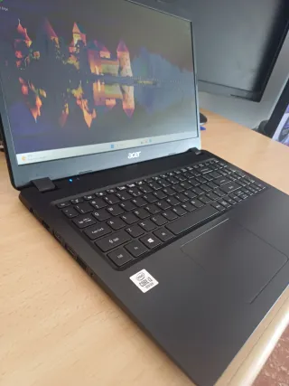 Ordenador portatil ACER I3 12gb