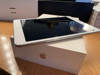 iPad mini Retina 4KWifi Plata 16 GB