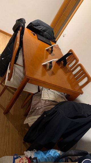 Mueble salón + mesa + 6 sillas