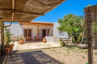 Chalet en alquiler en Es Cubells en Sant Josep de sa Talaia