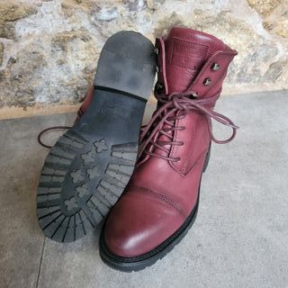Botines de piel Carmela rojos