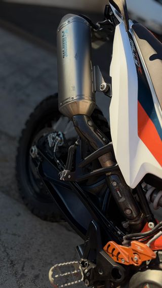 KTM 790 Adventure R Rally Naranja/Blanca