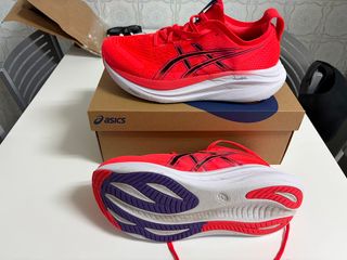 Zapatillas Asics Gel-Nimbus 27 Rojas Morado nº 45