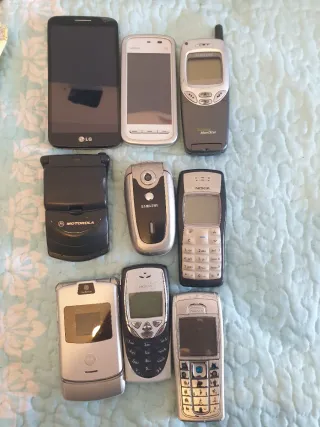 Lote 5 Móviles Antiguos para Piezas