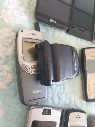 Lote 5 Móviles Antiguos para Piezas