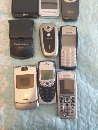 Lote 5 Móviles Antiguos para Piezas