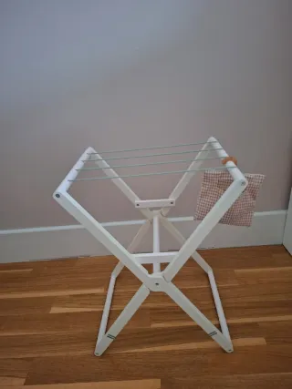 Tabla planchar y tendedero juguete madera