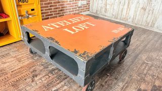 Mesa Centro Industrial Naranja ATELIER LOFT