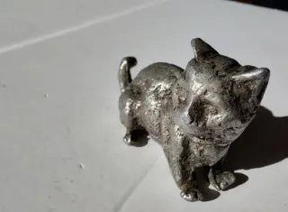 Figura Gato Antiguo Metal Plata