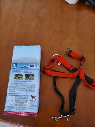 Arnés de control frontal HALTI - Para evitar que tu perro tire de la correa, Ajustable, Ligero y Fácil de Usar. Adiestramiento c