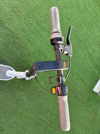 Patinete eléctrico Ninebot como nuevo