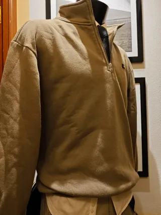 Pantalón beige relaxed fit