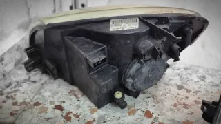 Faros Citroen Berlingo 2006