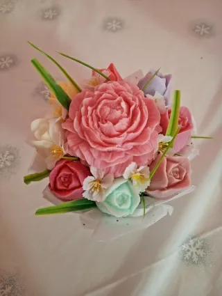 Ramo de flores decorativo
