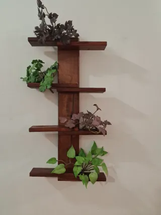 Mensola geometrica in legno