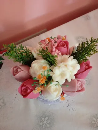 Ramo de flores decorativas