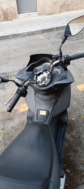 Honda PCX 125cc 2017 Negra