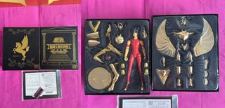 Myth Cloth Pegaso V3 Gold