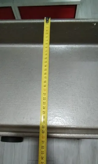 Mueble auxiliar con ruedas