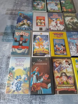 18 Películas Infantiles VHS (Español)