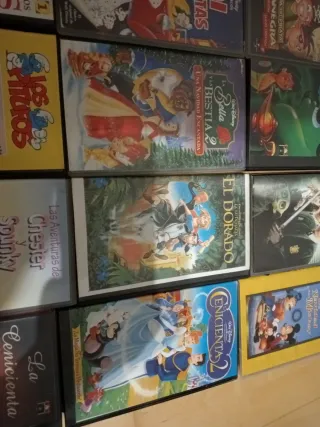 17 Películas Infantiles VHS (Español)