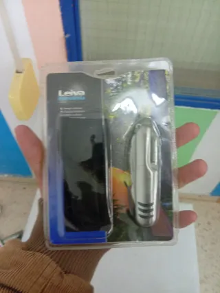 Navaja multiusos Leiva para emergencias