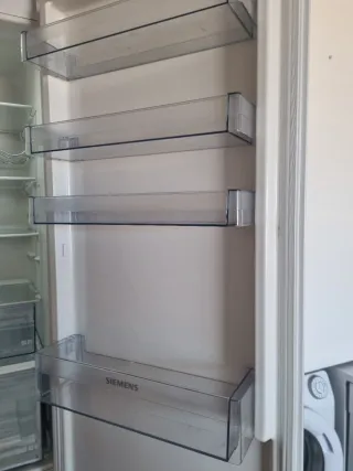 Frigorífico Siemens iQ300 KG39NVW3A