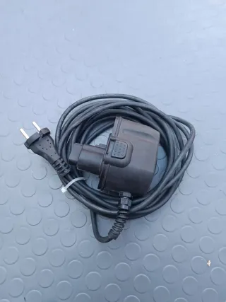 ADAPTADOR A CORRIENTE REMS