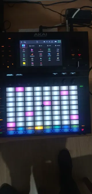 Akai Force - Productor Musical