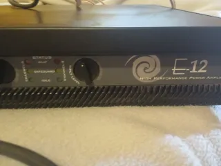 Amplificador DAS E-12
