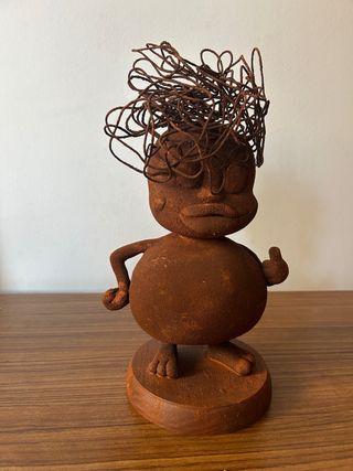 Escultura de hierro 32x17cm