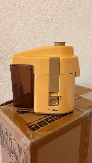 Licuadora Moulinex naranja
