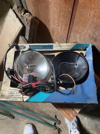 Focos Largo Alcance Ford Rx2, Socort