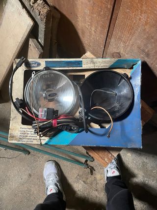 Focos Largo Alcance Ford Rx2, Socort