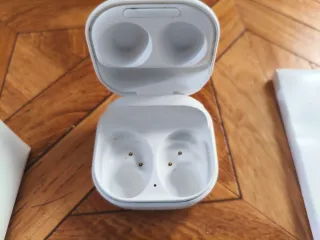 Samsung Galaxy Buds FE Blancos