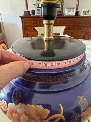 Pie de lámpara de porcelana azul y oro