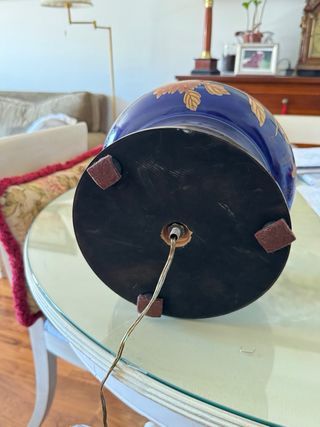 Pie de lámpara de porcelana azul y oro