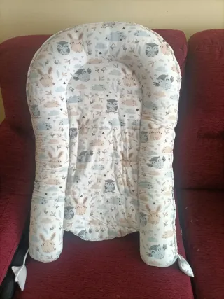 Cojín de arrullo para bebé con estampado