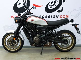 YAMAHA XSR 700 ¿A2?