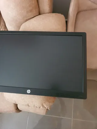 Monitor HP EliteDisplay E222