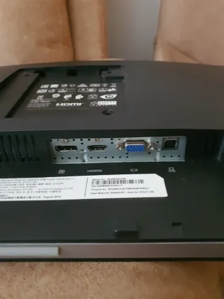 Monitor HP EliteDisplay E222