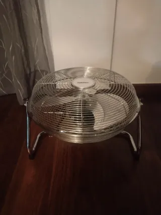 Ventilador de suelo metálico Habitex